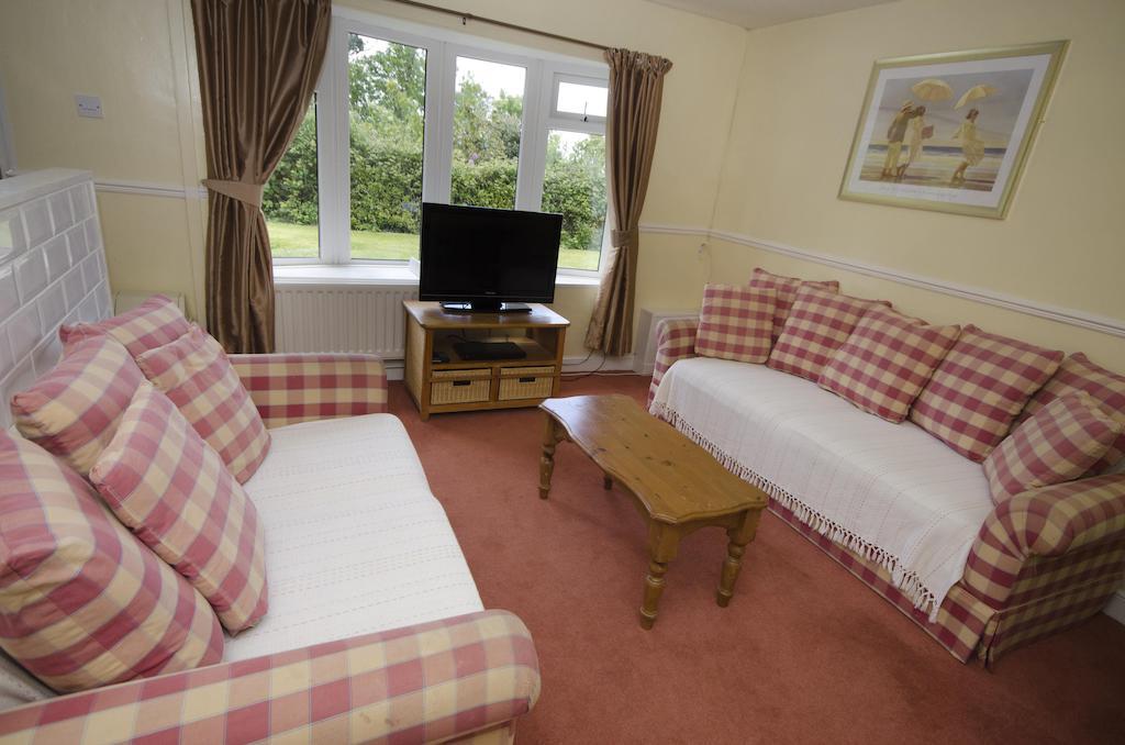 Watermouth Lodges Ilfracombe Bagian luar foto