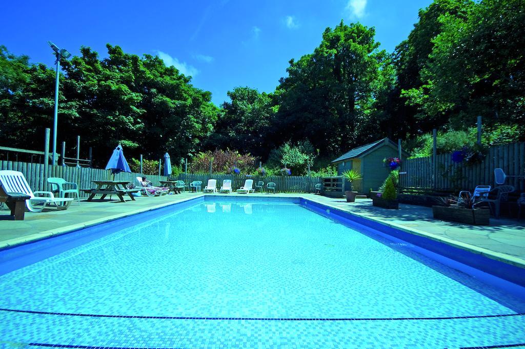 Watermouth Lodges Ilfracombe Bagian luar foto